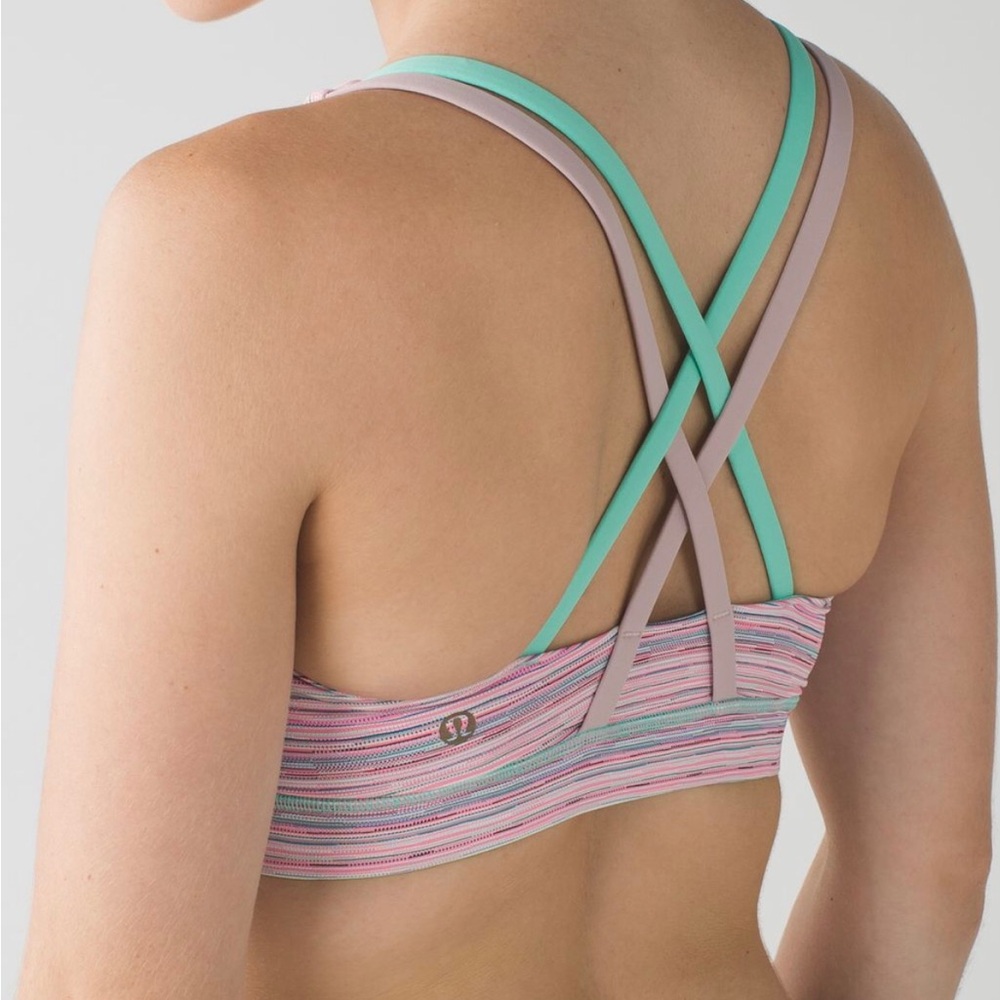 LULULEMON ENERGY BRA SIZE 6